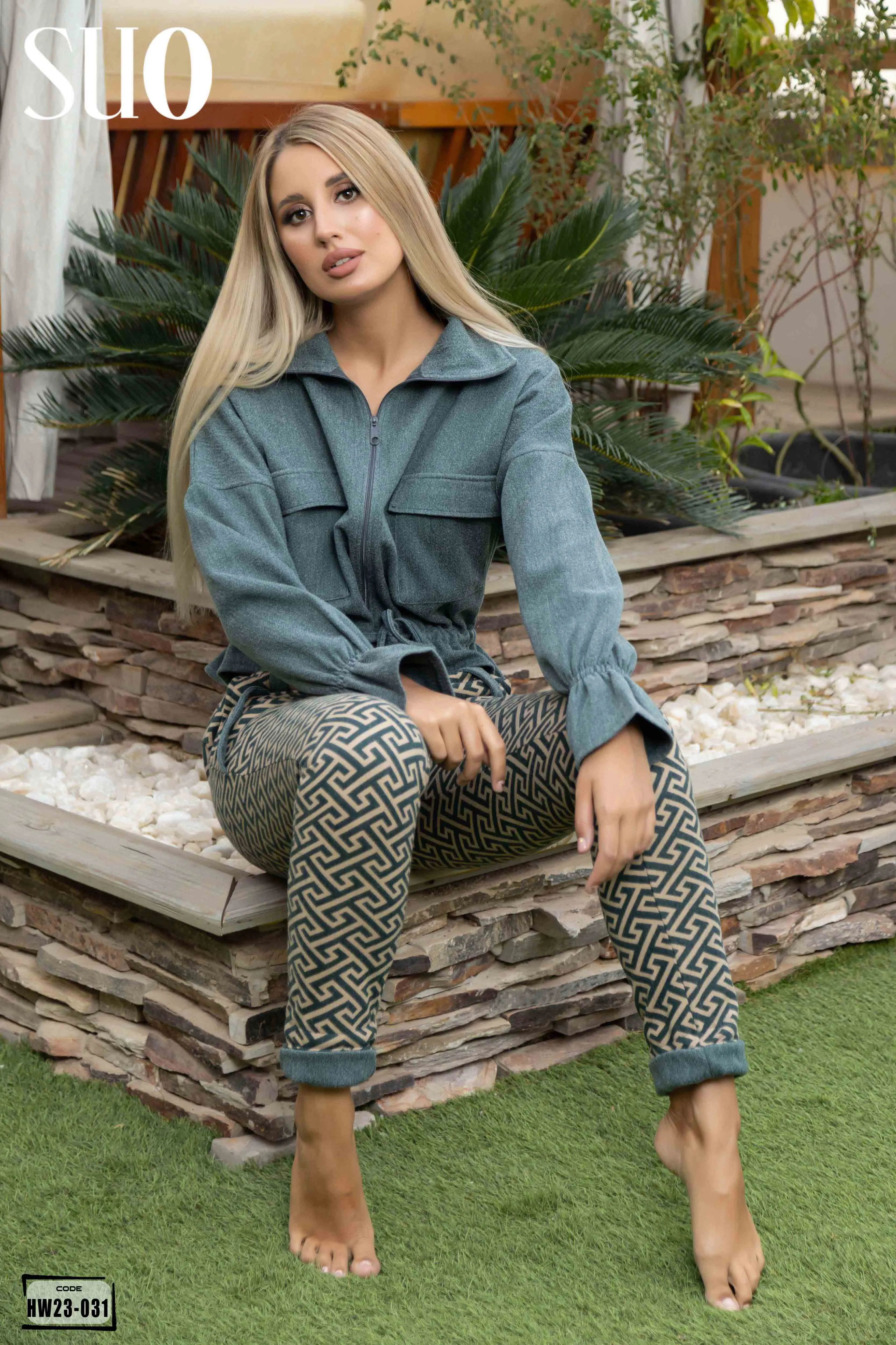 Catchy 2 Pieces Set